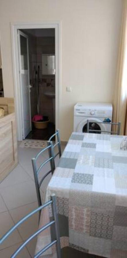 Vasili Sunstay Apartments Sarandë 外观 照片
