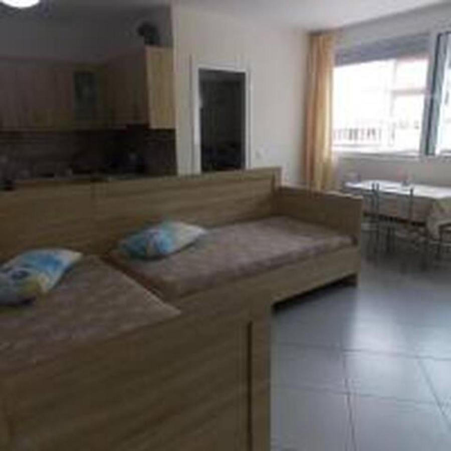Vasili Sunstay Apartments Sarandë 外观 照片