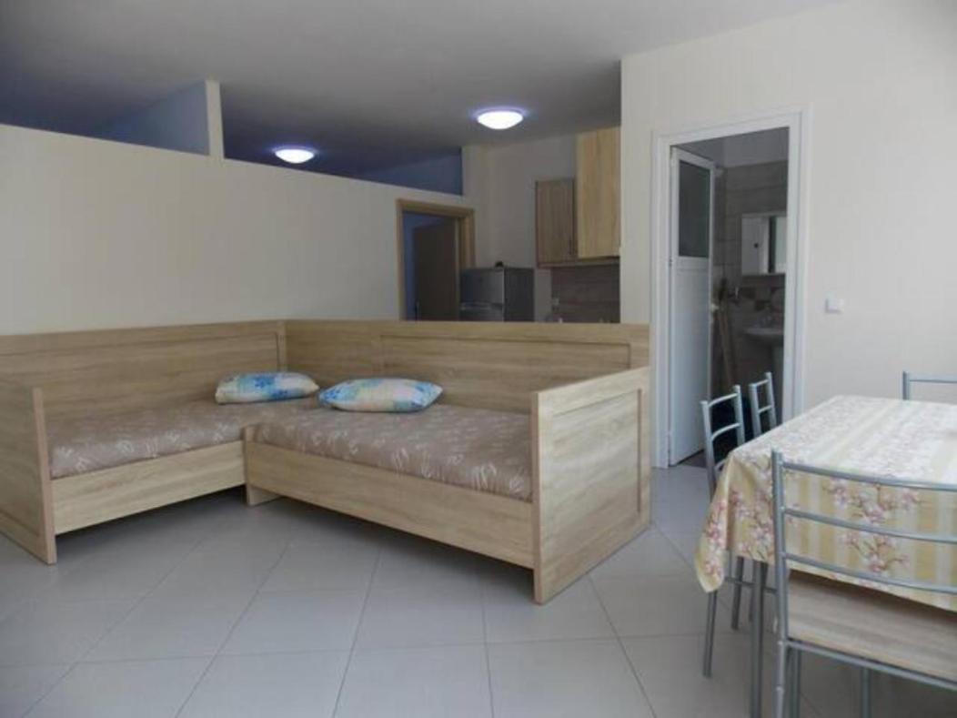 Vasili Sunstay Apartments Sarandë 外观 照片