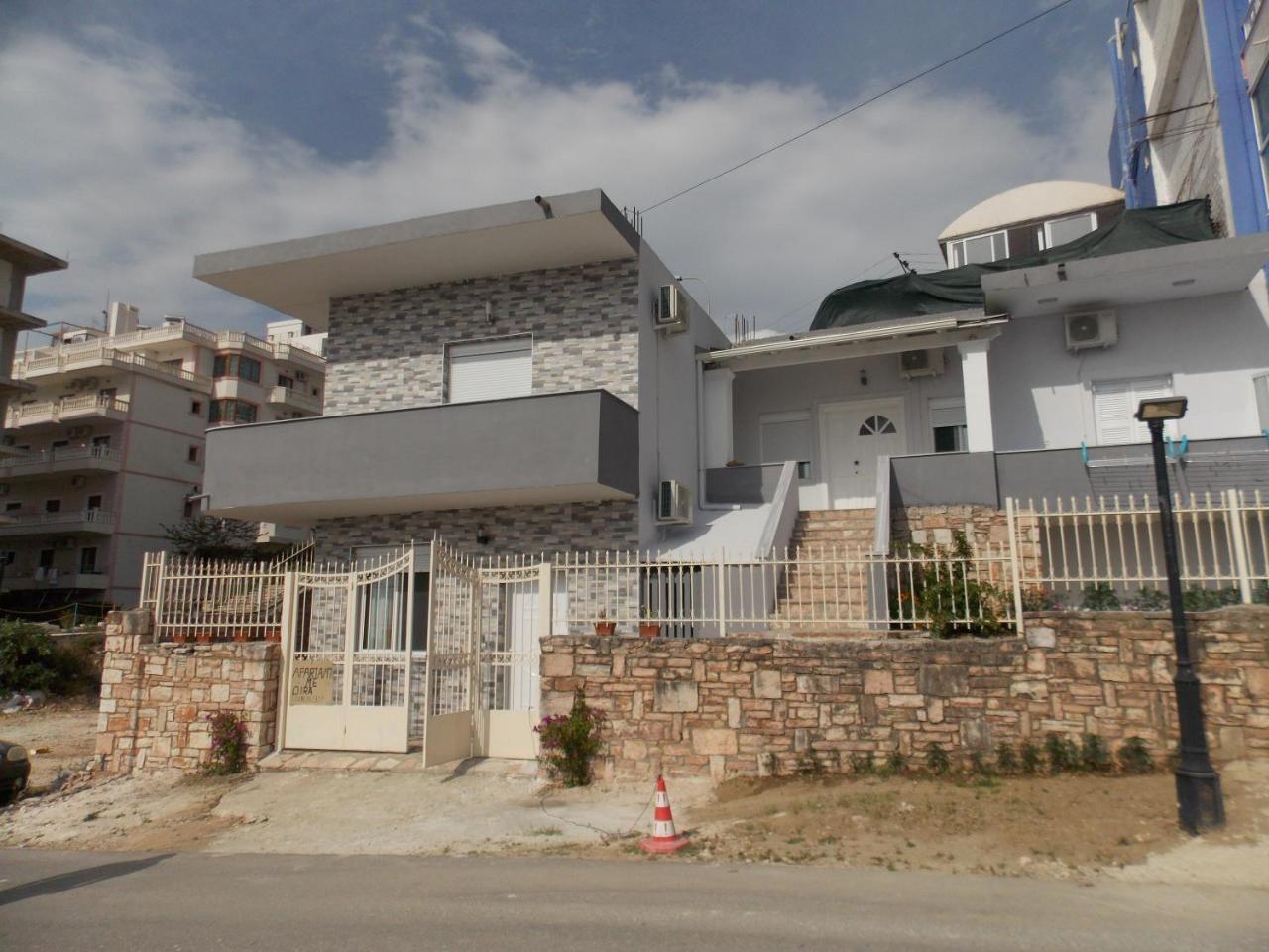 Vasili Sunstay Apartments Sarandë 外观 照片